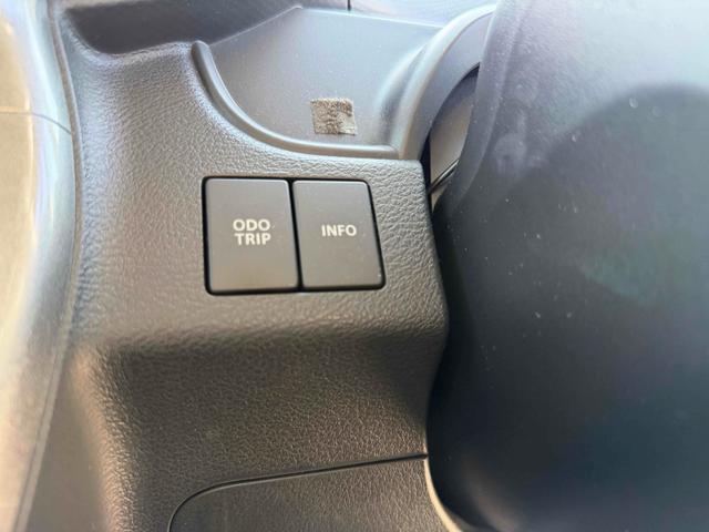 ソリオ ハイブリッドＭＺ　ＥＴＣ　バックカメラ　オートクルーズコントロール　レーンアシスト　衝突被害軽減システム　両側電動スライドドア　オートライト　ＨＩＤ　スマートキー　アイドリングストップ　シートヒーター　ウォークスルー（8枚目）