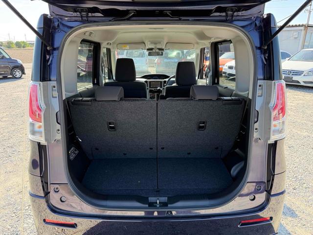 ソリオ ハイブリッドＭＺ　ＥＴＣ　バックカメラ　オートクルーズコントロール　レーンアシスト　衝突被害軽減システム　両側電動スライドドア　オートライト　ＨＩＤ　スマートキー　アイドリングストップ　シートヒーター　ウォークスルー（13枚目）