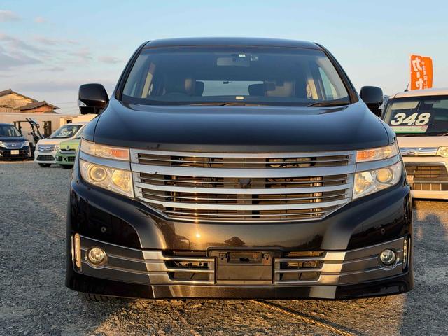 エルグランド ライダー ブラックライン 黒本革シート ドライブレコーダー ETC 全周囲カメラ ナビ クリアランスソナー 両側電動スライドドア オートライト HID スマートキー 電動格納ミラー シートヒーター 後席モニター 3列シート フルフラット(21枚目)