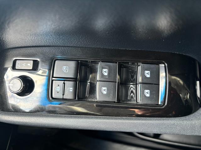 ヴェルファイア 2.5Z Aエディション オットマン LEDヘッドライト フルフラット リアオートエアコン キーフリー クリアランスソナ- ドラレコ ETC(11枚目)