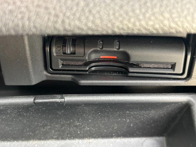 セレナ ハイウェイスターＧ　Ｓ－ＨＶアドバンスドセーフティ　両側パワ－スライドドアアラウンドビューモニターフィリップダウンモニターバックカメラナビＴＶＥＴＣプッシュスタートキ－レス（5枚目）