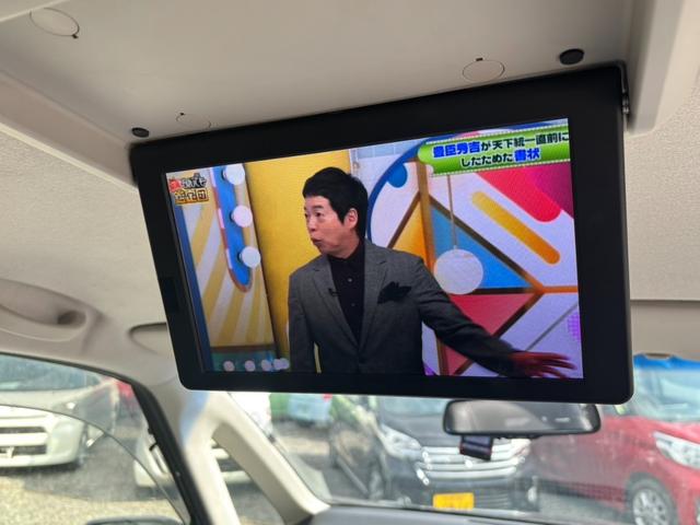 セレナ ハイウェイスターＧ　Ｓ－ＨＶアドバンスドセーフティ　両側パワ－スライドドアアラウンドビューモニターフィリップダウンモニターバックカメラナビＴＶＥＴＣプッシュスタートキ－レス（6枚目）