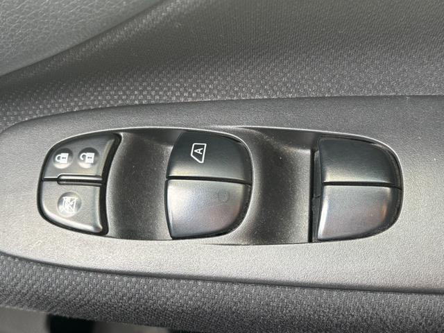 セレナ ハイウェイスターＧ　Ｓ－ＨＶアドバンスドセーフティ　両側パワ－スライドドアアラウンドビューモニターフィリップダウンモニターバックカメラナビＴＶＥＴＣプッシュスタートキ－レス（9枚目）