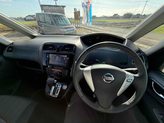 セレナ ハイウェイスター Vセレクション+セーフティII 4WD ドライブレコーダー ETC 全周囲カメラ ナビ TV クリアランスソナー オートクルーズコントロール レーンアシスト 衝突被害軽減システム 両側電動スライドドア LEDヘッドランプ(2枚目)