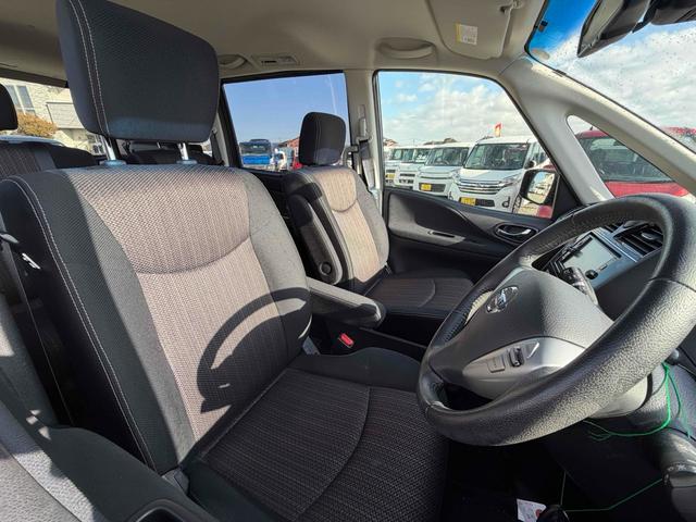 セレナ ハイウェイスター Vセレクション+セーフティII 4WD ドライブレコーダー ETC 全周囲カメラ ナビ TV クリアランスソナー オートクルーズコントロール レーンアシスト 衝突被害軽減システム 両側電動スライドドア LEDヘッドランプ(11枚目)