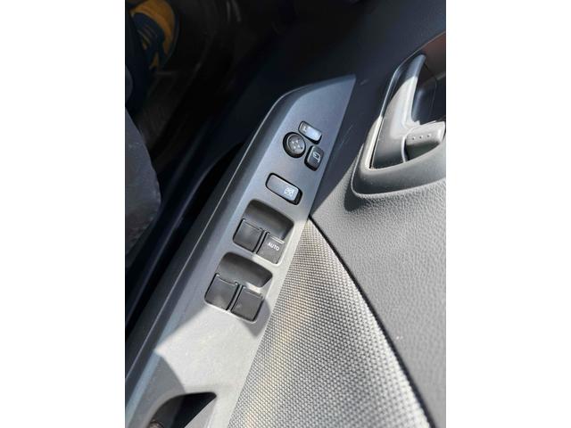 ワゴンＲ ＦＡ　バックカメラ　ナビ　キーレスエントリー　電動格納ミラー　ベンチシート　ＣＶＴ　盗難防止システム　ＡＢＳ　衝突安全ボディ　エアコン　パワーステアリング　パワーウィンドウ（5枚目）