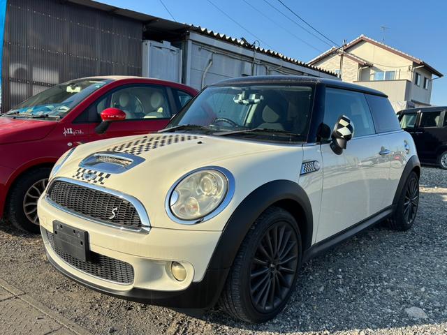 ＭＩＮＩ クーパーＳ　フルセグＴＶ　Ｂｌｕｅｔｏｏｔｈ　パドルシフト　ＨＩＤライト（10枚目）
