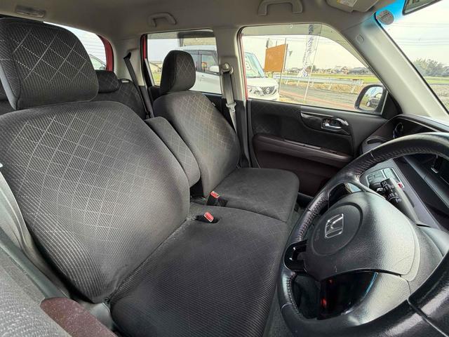 Ｎ－ＯＮＥ プレミアム・Ｌパッケージ　バックカメラ　オートライト　ＨＩＤ　スマートキー　アイドリングストップ　電動格納ミラー　ＣＶＴ　盗難防止システム　ＡＢＳ　ＥＳＣ　アルミホイール　衝突安全ボディ　エアコン　パワーステアリング（9枚目）