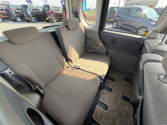 タント Ｘスペシャル　スライドドア　スマートキー　電動格納ミラー　ベンチシート　ＣＶＴ　盗難防止システム　ＡＢＳ　ＣＤ　ミュージックプレイヤー接続可　衝突安全ボディ　エアコン　パワーステアリング　パワーウィンドウ（6枚目）