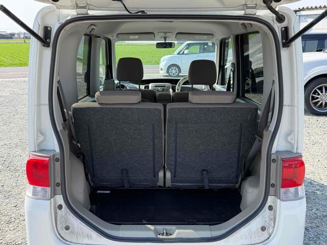 タント Ｘスペシャル　スライドドア　スマートキー　電動格納ミラー　ベンチシート　ＣＶＴ　盗難防止システム　ＡＢＳ　ＣＤ　ミュージックプレイヤー接続可　衝突安全ボディ　エアコン　パワーステアリング　パワーウィンドウ（8枚目）