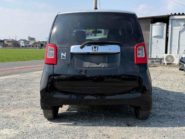 Ｎ－ＯＮＥ Ｇ・Ｌパッケージ　ＥＴＣ　バックカメラ　ＨＩＤ　スマートキー　アイドリングストップ　電動格納ミラー　ベンチシート　ＣＶＴ　盗難防止システム　ＡＢＳ　ＥＳＣ　ＣＤ　ＵＳＢ　衝突安全ボディ　エアコン　パワーステアリング（13枚目）