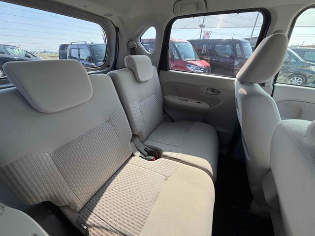 ムーヴ L SAII クリアランスソナー 衝突被害軽減システム キーレスエントリー アイドリングストップ 電動格納ミラー ベンチシート CVT ESC CD エアコン パワーステアリング パワーウィンドウ(7枚目)