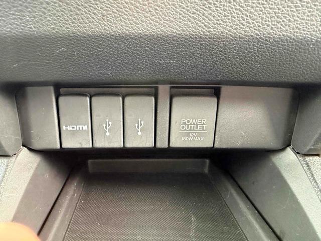 オデッセイ アブソルート・EX ETC ナビ 両側電動スライドドア スマートキー アイドリングストップ 電動格納ミラー 3列シート ウォークスルー CVT アルミホイール CD USB ESC エアコン パワーステアリング(11枚目)