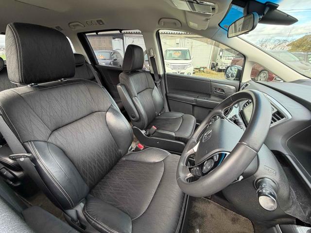 オデッセイ アブソルート・EX ETC ナビ 両側電動スライドドア スマートキー アイドリングストップ 電動格納ミラー 3列シート ウォークスルー CVT アルミホイール CD USB ESC エアコン パワーステアリング(12枚目)