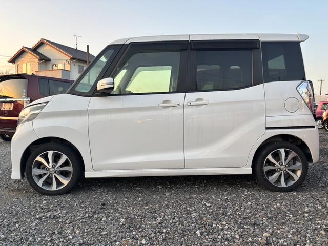 デイズルークス ハイウェイスター ターボ フロントカメラ スマートキープッシュスタート バックカメラ サイドカメラ パノラマモニター リモコンキー ETC(13枚目)