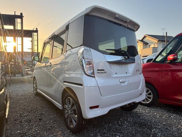 デイズルークス ハイウェイスター ターボ フロントカメラ スマートキープッシュスタート バックカメラ サイドカメラ パノラマモニター リモコンキー ETC(14枚目)