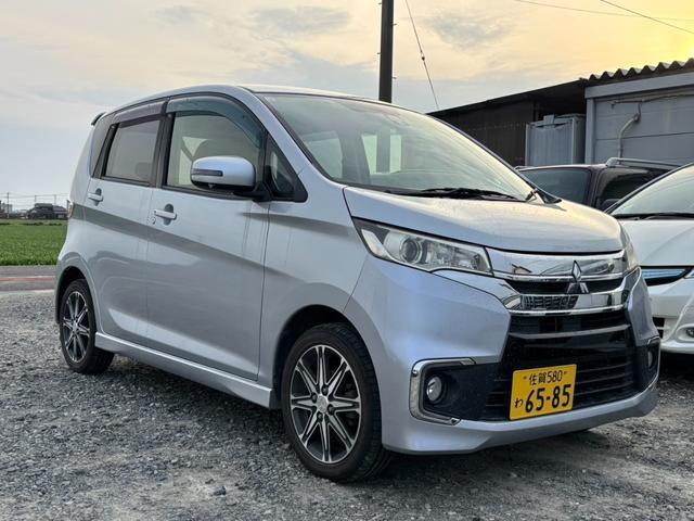 ｅＫカスタム Ｔセーフティパッケージ　シートヒータ　オートハイビーム　スマートキー　バックモニター　アラウンドヴューモニター　オートライト　盗難防止システム（11枚目）