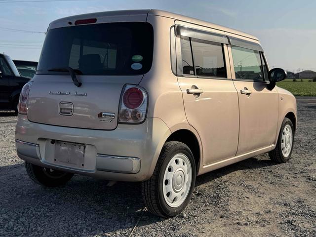 �o�b�N�J�������t���Ă��܂��B���Ԃ̎��ɕ֗��Ȃ̂͂������̎��A������p�ɂ���q�������ɋC���t�����Ƃ��ł���̂ň��S���S�ł���