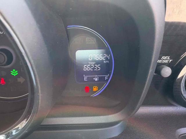 N-ONE プレミアム ETC TV HID スマートキー アイドリングストップ 電動格納ミラー ベンチシート CVT 盗難防止システム ABS ESC CD USB アルミホイール 衝突安全ボディ エアコン(3枚目)