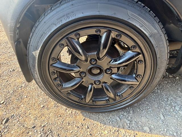 ツイン ガソリンＢ　キーレスエントリー　ＡＣ　パワーウィンド　衝突安全ボディ　ＰＳ（14枚目）