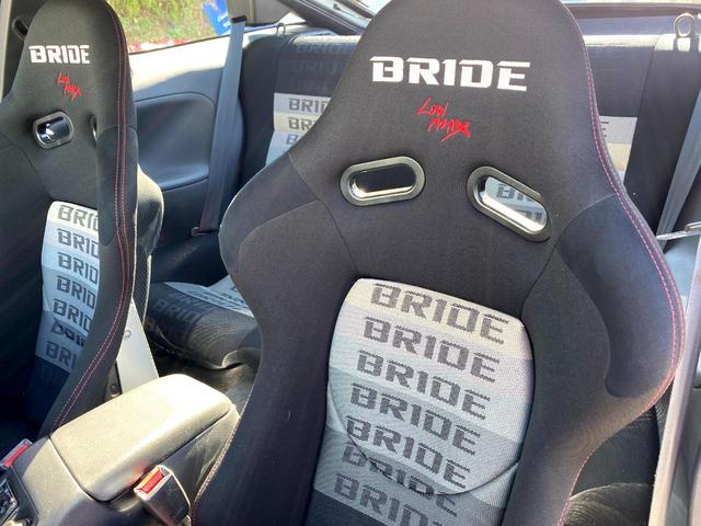 タイプX 5MT/BRIDEセミバケットシート/BRIDEグローブボックス/HPIインタークーラー/BRITZラジエター/BRITZ車高調/SSRエイグルミネルバ18インチ9J10J/D-MAXアーム/(21枚目)