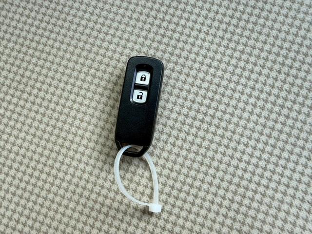 Ｎ－ＯＮＥ Ｇ　ナビ・ＴＶ／Ｂｌｕｅｔｏｏｔｈ／バックカメラ／ＣＤ／ＤＶＤ／ＰＵＳＨスタート／スマートキー／１年保証（44枚目）