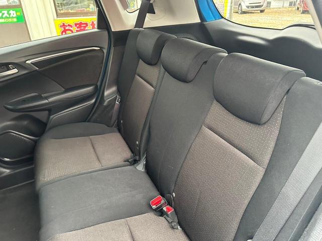Fパッケージ 1年保証/ハイブリッド車/全面窓ウロコ除去済み/作業記録掲載/アイドリングストップ/ナビTV/DVD再生/CD再生/スマートキー(スペアキー2個)/リペアキット/工具類確認済(15枚目)