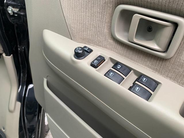カスタムターボRS 1年保証 HIDヘッドライト キーレス 自動駐車システム ベンチシート CD再生(15枚目)