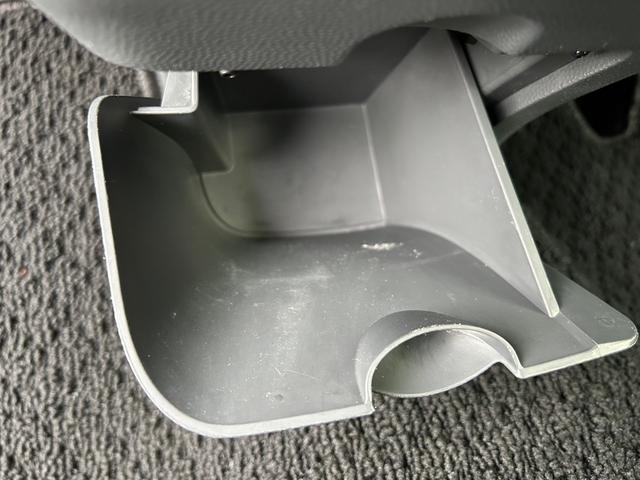 XL 1年保証/カロッツェリアAVIC-ZH77搭載/フルセグTV/メモリーナビ/CD・DVD再生/Bluetooth/シートヒーター/アイドリングストップ/スマートキー/ベンチシート/アルミホイール/(36枚目)