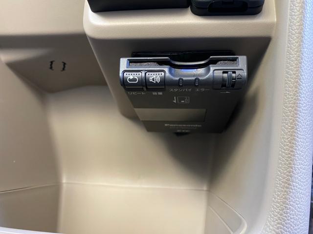 Ｎ－ＯＮＥ Ｇ　ＥＴＣ　ナビ　ＴＶ　スマートキー　アイドリングストップ　電動格納ミラー　ベンチシート　ＣＶＴ　盗難防止システム　ＡＢＳ　ＥＳＣ　ＣＤ　ＤＶＤ再生　ＵＳＢ　ミュージックプレイヤー接続可（9枚目）