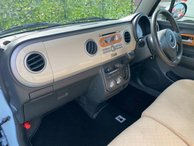 アルトラパン Ｇ　ＥＴＣ　スマートキー　ベンチシート　ＡＴ　盗難防止システム　ＡＢＳ　ＣＤ　衝突安全ボディ　エアコン　パワーステアリング　パワーウィンドウ（8枚目）
