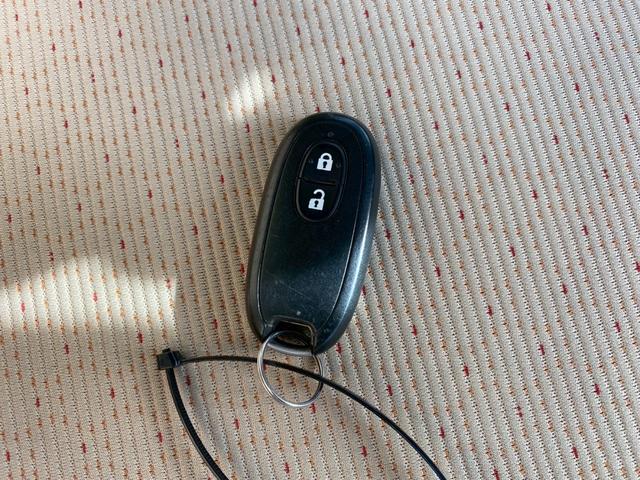 アルトラパン Ｇ　ＥＴＣ　スマートキー　ベンチシート　ＡＴ　盗難防止システム　ＡＢＳ　ＣＤ　衝突安全ボディ　エアコン　パワーステアリング　パワーウィンドウ（22枚目）