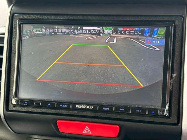 Ｎ－ＢＯＸカスタム Ｇ・Ｌパッケージ　ＥＴＣ　バックカメラ　両側電動スライドドア　ナビ　ＴＶ　衝突被害軽減システム　ＨＩＤ　スマートキー　電動格納ミラー　ベンチシート　ＣＶＴ　盗難防止システム　ＡＢＳ　ＥＳＣ　ＣＤ　ＵＳＢ（5枚目）