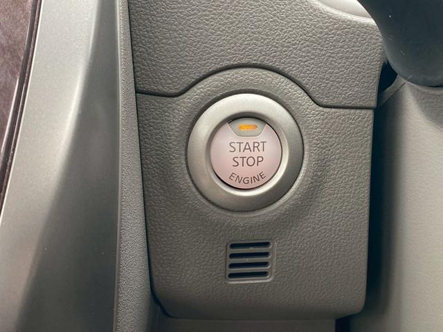 マーチ ボレロ　ＥＴＣ　アルミホイール　スマートキー　アイドリングストップ　電動格納ミラー　ＣＶＴ　盗難防止システム　衝突安全ボディ　ＡＢＳ　ＥＳＣ　ＣＤ　ミュージックプレイヤー接続可　エアコン　パワーステアリング（7枚目）