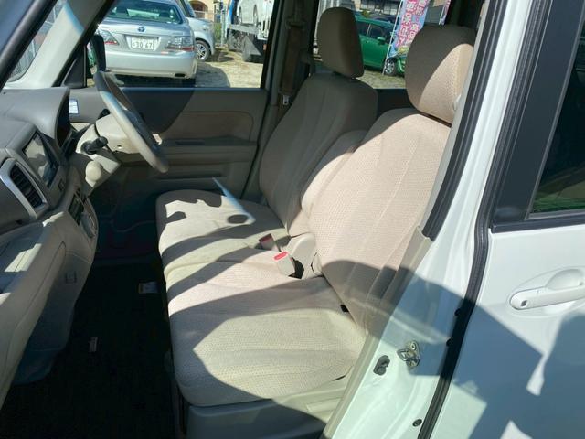 スペーシア Ｘ　ＥＴＣ　バックカメラ　両側スライド・片側電動　ナビ　ＴＶ　レーンアシスト　衝突被害軽減システム　スマートキー　アイドリングストップ　電動格納ミラー　シートヒーター　ベンチシート　ＣＶＴ（32枚目）