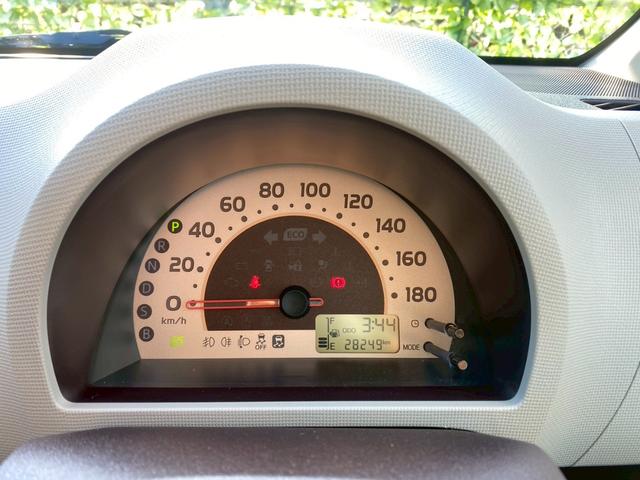 パッソ プラスハナ Cパッケージ ドライブレコーダー ナビ TV キーレスエントリー アイドリングストップ 電動格納ミラー CVT 衝突安全ボディ ベンチシート ABS ESC CD エアコン パワーステアリング パワーウィンドウ(4枚目)