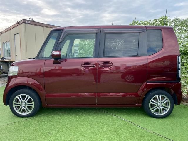 Ｎ－ＢＯＸ Ｇ・Ｌパッケージ　両側スライド・片側電動　ナビ　ＴＶ　スマートキー　アイドリングストップ　電動格納ミラー　ベンチシート　ＣＶＴ　盗難防止システム　ＡＢＳ　ＥＳＣ　ＣＤ　ＤＶＤ再生　アルミホイール　衝突安全ボディ（21枚目）