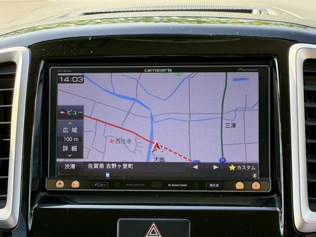 �i�r�t�������s��h���C�u���y�����ЂƎ��I���߂Ă̓��ł��������ƂȂ��G�X�R�[�g���Ă���܂��B