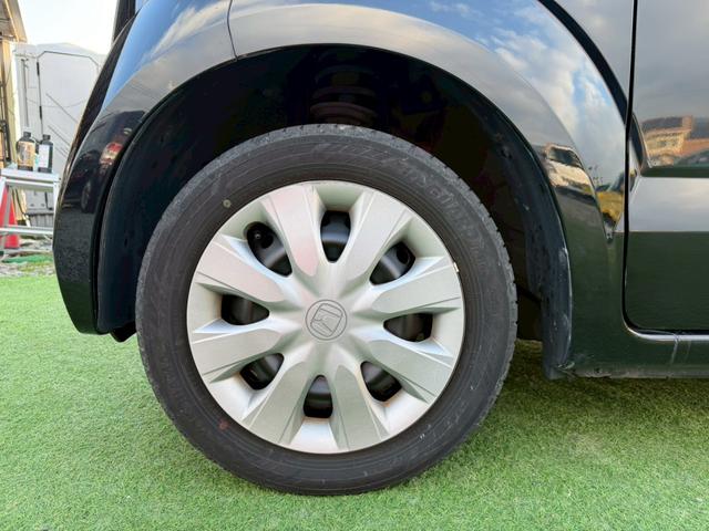 Ｎ－ＢＯＸ Ｇ　両側スライドドア　スマートキー　アイドリングストップ　電動格納ミラー　ベンチシート　ＣＶＴ　盗難防止システム　ＡＢＳ　ＥＳＣ　ＣＤ　衝突安全ボディ　エアコン　パワーステアリング　パワーウィンドウ（21枚目）