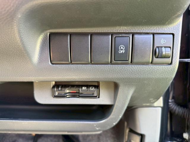 �w�A�C�h�����O�X�g�b�v�x�N���}����Ԃ���Ǝ����I�ɃG���W�����~���A���ʂȔR�������r�o�K�X��}���܂��B�f�����G���W�����Ďn��������ȂǁA�h���C�o�[�̊��o�ƃY���̂Ȃ����R�Ȑ����ڎw���Ă��܂��B