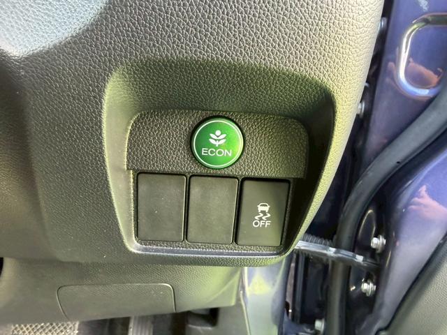 Ｎ－ＯＮＥ プレミアム・Ｌパッケージ　ドライブレコーダー　ＥＴＣ　バックカメラ　ナビ　ＴＶ　オートライト　ＨＩＤ　スマートキー　アイドリングストップ　電動格納ミラー　ベンチシート　ＣＶＴ　盗難防止システム　ＡＢＳ　ＥＳＣ　ＣＤ（9枚目）