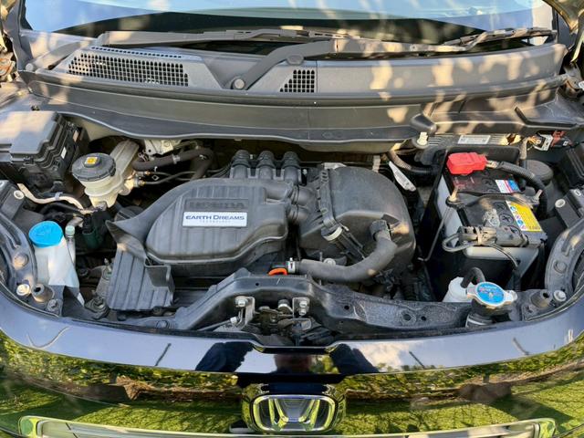 Ｎ－ＯＮＥ Ｇ　ナビ　ＴＶ　スマートキー　アイドリングストップ　電動格納ミラー　ベンチシート　ＣＶＴ　盗難防止システム　ＡＢＳ　ＥＳＣ　ＣＤ　ＤＶＤ再生　ＵＳＢ　Ｂｌｕｅｔｏｏｔｈ　衝突安全ボディ　エアコン（27枚目）