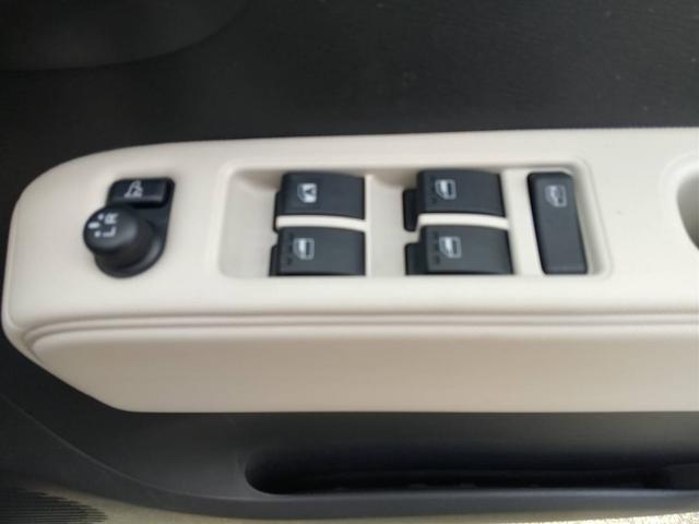 ミラココア ココアＸ　１年保証／スマートキー／ナビゲーション／ＴＶ／Ｂｌｕｅｔｏｏｔｈ／アイドリングストップ（13枚目）