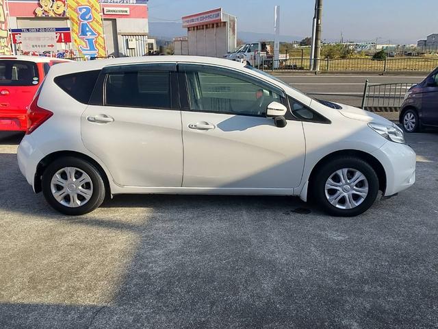 ノート Ｘ　Ｖセレクション＋セーフティ　１年保証／スマートキー／フロントフォグ／ＴＶ／バックカメラ／ナビゲーション／ＥＴＣ／アイドリングストップ（4枚目）