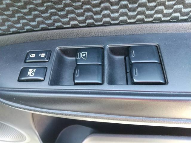 ノート Ｘ　Ｖセレクション＋セーフティ　１年保証／スマートキー／フロントフォグ／ＴＶ／バックカメラ／ナビゲーション／ＥＴＣ／アイドリングストップ（15枚目）