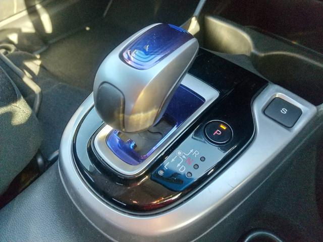 フィットハイブリッド Ｆパッケージ　１年保証／スマートキー／フロントフォグ／ＴＶ／バックカメラ／Ｂｌｕｅｔｏｏｔｈ／ナビゲーション／ＥＴＣ／（22枚目）