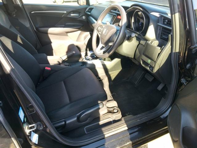 フィットハイブリッド Ｆパッケージ　１年保証／スマートキー／フロントフォグ／ＴＶ／バックカメラ／Ｂｌｕｅｔｏｏｔｈ／ナビゲーション／ＥＴＣ／（30枚目）