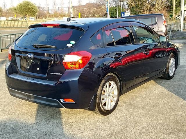 インプレッサスポーツ ２．０ｉ　１年保証／スマートキー／フロントフォグ／アルミホイール／ＴＶ／ナビゲーション／バックカメラ／ＥＴＣ／（5枚目）