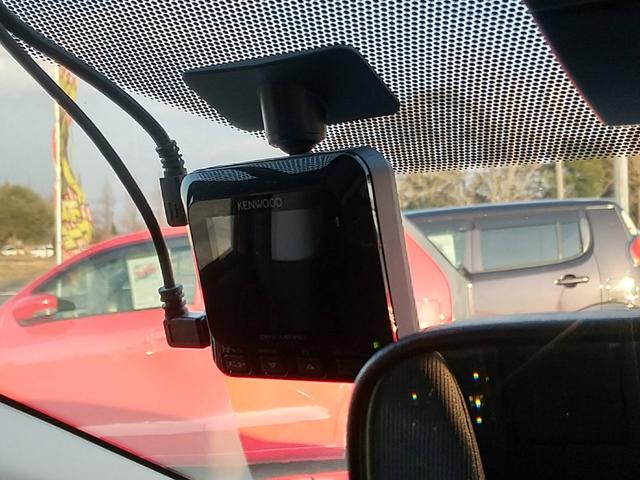 インプレッサスポーツ ２．０ｉ　１年保証／スマートキー／フロントフォグ／アルミホイール／ＴＶ／ナビゲーション／バックカメラ／ＥＴＣ／（27枚目）