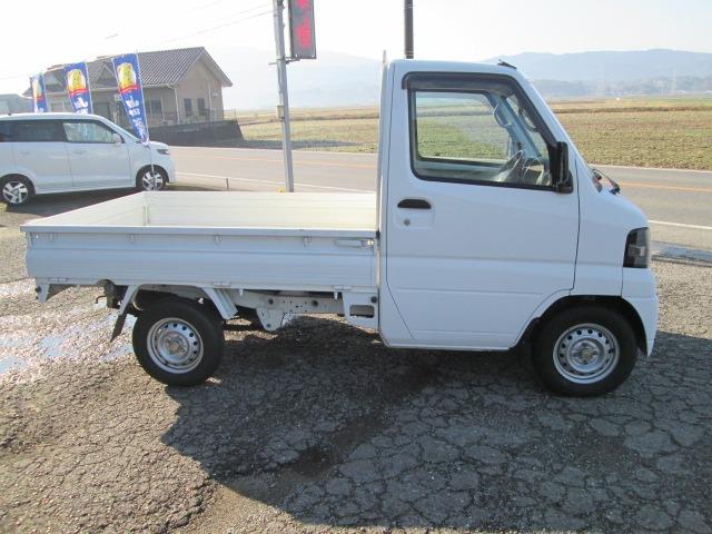 クリッパートラック ＳＤ　４ＷＤ・パワステ・エアコン・３方開・５速車（5枚目）